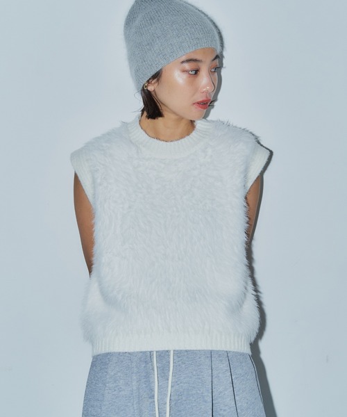 LIENCOEUR（リアンクール）の「シャギーニットベスト（ベスト・レディース・チャコールグレー/ベージュ/カーキ/ブラック/ホワイト・FREE）」の7枚目の写真