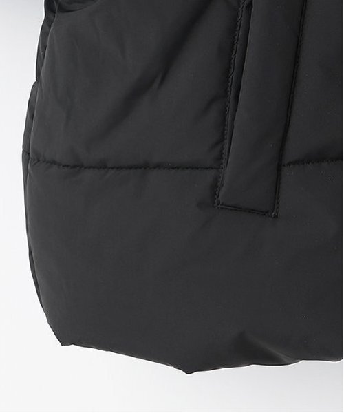 by LOVEiT(バイラビット)の「エコ2WAYジャケット(ブルゾン・キッズ・オフホワイト/ブラック・160cm/140cm/150cm/130cm/120cm)」の3枚目の写真