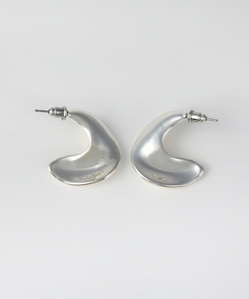 Nothing And Others(ナッシングアンドアザーズ)の「「Nothing And Others/ナッシングアンドアザーズ」Nuance Curve Pierce(ピアス(両耳用)・レディース・シルバー・FREE)」の9枚目の写真