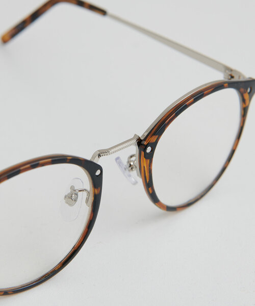 DISCOAT(ディスコート)の「ボストンメタルコンビグラス(サングラス・レディース・ブラック/ブラウン/ブラック系その他/ブラウン系その他/ベージュ系その他/グレー・FREE)」の9枚目の写真