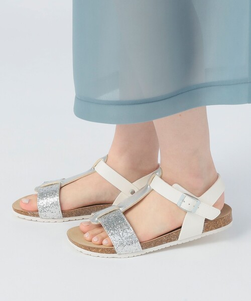 BEAMS HEART(ビームスハート)の「Tストラップ グリッター サンダル(サンダル・レディース・ブラック/シルバー/ゴールド・MEDIUM/LARGE/SMALL)」の2枚目の写真