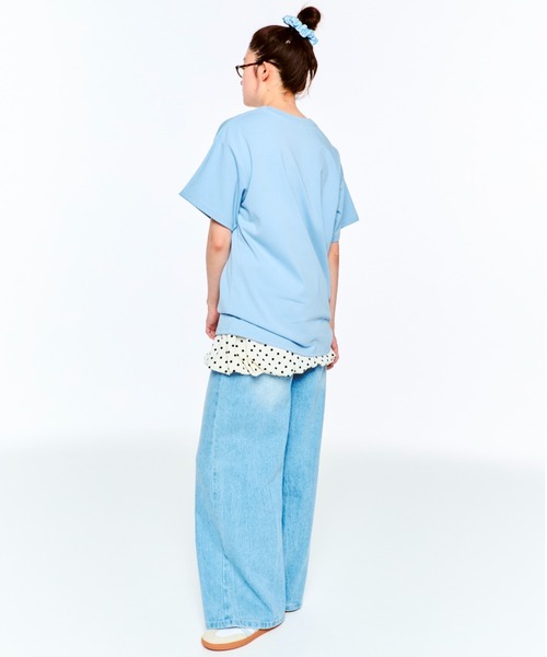 FEKETE（フェケテ）の「LETTERING TEE / レタリンググラフィックTシャツ（Tシャツ/カットソー・レディース・ブラック/ライトブルー・SMALL/MEDIUM/LARGE）」の17枚目の写真