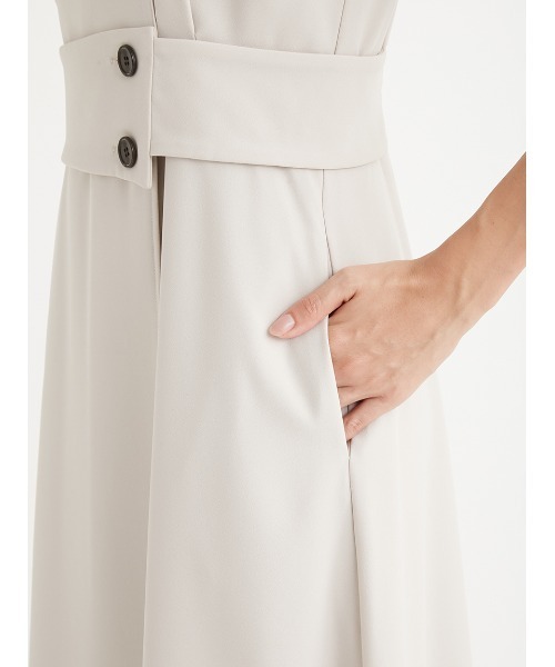 CELFORD（セルフォード）の「ベルトデザイントレンチ風ワンピース（ワンピース・レディース・ライトベージュ/ネイビー/サックスブルー・36/38）」の18枚目の写真