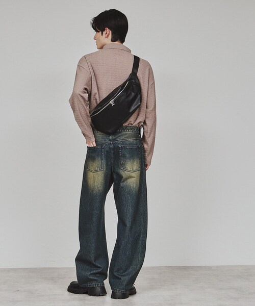 tk.TAKEO KIKUCHI（ティーケータケオキクチ）の「◆BIGウエストバッグ（ボディバッグ/ウエストポーチ・メンズ・ブラック/ダークブラウン/ネイビー・00）」の5枚目の写真