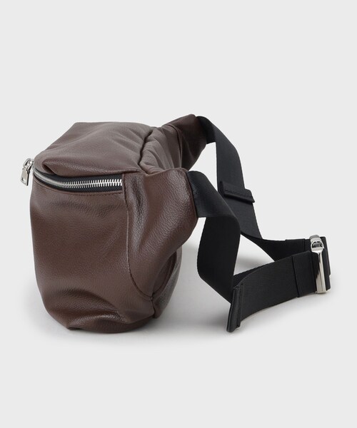 tk.TAKEO KIKUCHI（ティーケータケオキクチ）の「◆BIGウエストバッグ（ボディバッグ/ウエストポーチ・メンズ・ブラック/ダークブラウン/ネイビー・00）」の13枚目の写真