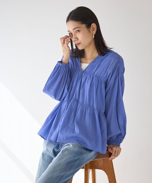 green label relaxing(グリーンレーベルリラクシング)の「全方位映えギャザーブラウス(シャツ/ブラウス・レディース・ブラック/イエロー/ホワイト/その他1/その他2/ライトブルー・FREE)」の21枚目の写真