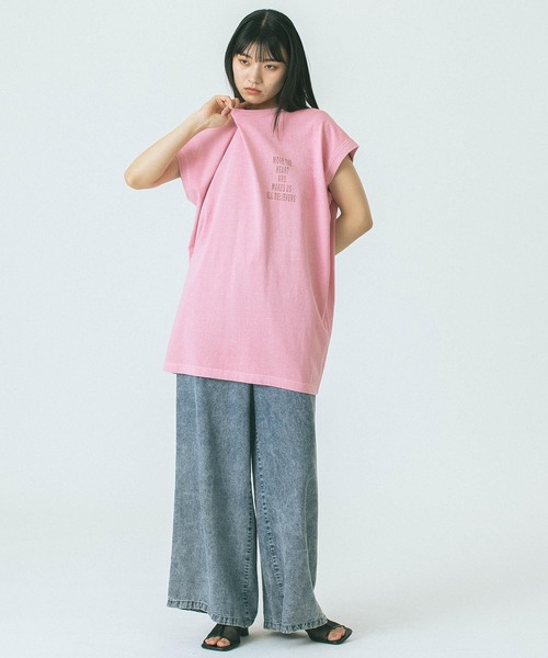ROSE BUD(ローズバッド)の「【WEB・一部店舗限定】SLEEVELESS HEART TEE(Tシャツ/カットソー・レディース・グレー/ホワイト/ピンク・ONE SIZE)」の11枚目の写真