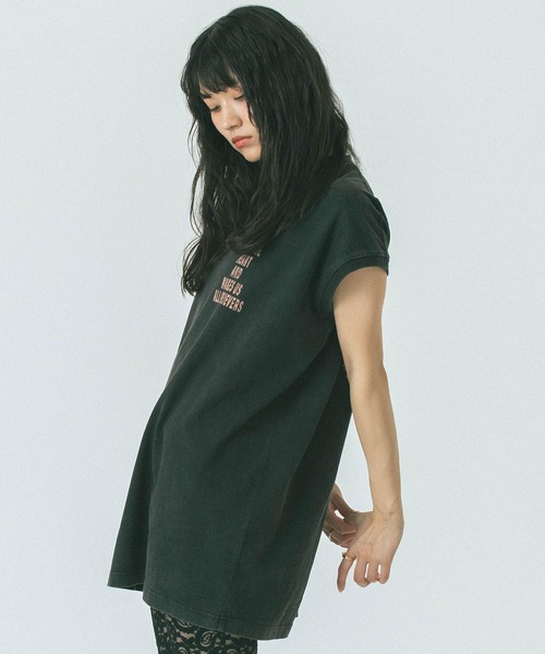 ROSE BUD(ローズバッド)の「【WEB・一部店舗限定】SLEEVELESS HEART TEE(Tシャツ/カットソー・レディース・グレー/ホワイト/ピンク・ONE SIZE)」の13枚目の写真