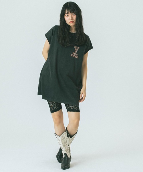 ROSE BUD(ローズバッド)の「【WEB・一部店舗限定】SLEEVELESS HEART TEE(Tシャツ/カットソー・レディース・グレー/ホワイト/ピンク・ONE SIZE)」の15枚目の写真