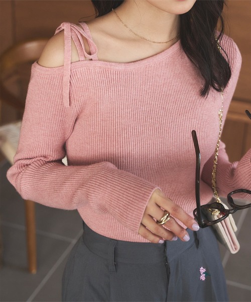 KOBE LETTUCE(コウベレタス)の「ワンショルダーストレッチリブニットトップス(ニット/セーター・レディース・アイボリー/サックスブルー/ブラック/ピンク/ミント・M)」の10枚目の写真