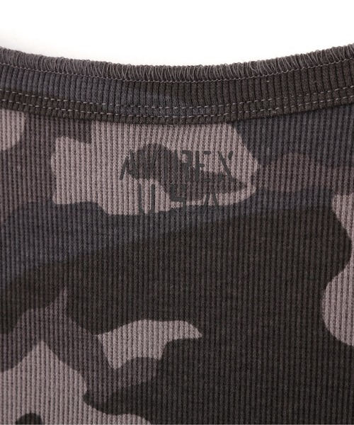 AVIREX（アヴィレックス）の「《DAILY/デイリー》RIB SHORT SLEEVE HENLEY NECK T-SHIRT "CAMOUFLAGE" / リブ ヘンリーネック 半袖Tシャツ "カモフラージュ" デイリーウェア / AVIREX / アヴィレックス（Tシャツ/カットソー・メンズ・グレー系カモフラージュ/グリーン系カモフラージュ・SMALL/MEDIUM/LARGE/X-LARGE）」の9枚目の写真