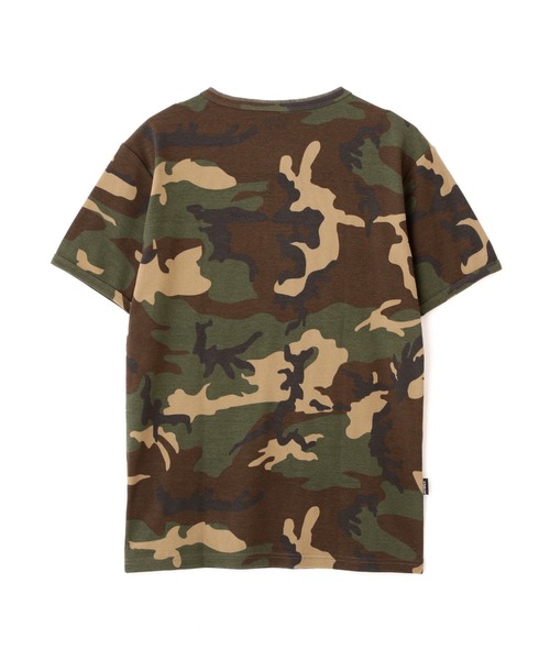 AVIREX（アヴィレックス）の「《DAILY/デイリー》RIB SHORT SLEEVE HENLEY NECK T-SHIRT "CAMOUFLAGE" / リブ ヘンリーネック 半袖Tシャツ "カモフラージュ" デイリーウェア / AVIREX / アヴィレックス（Tシャツ/カットソー・メンズ・グレー系カモフラージュ/グリーン系カモフラージュ・SMALL/MEDIUM/LARGE/X-LARGE）」の4枚目の写真