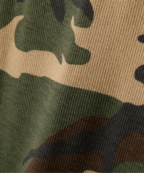 AVIREX（アヴィレックス）の「《DAILY/デイリー》RIB SHORT SLEEVE HENLEY NECK T-SHIRT "CAMOUFLAGE" / リブ ヘンリーネック 半袖Tシャツ "カモフラージュ" デイリーウェア / AVIREX / アヴィレックス（Tシャツ/カットソー・メンズ・グレー系カモフラージュ/グリーン系カモフラージュ・SMALL/MEDIUM/LARGE/X-LARGE）」の6枚目の写真