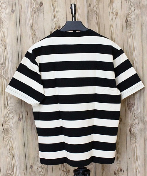 schott（ショット）の「WIDE BORDER POCKET T-SHIRT/ワイドボーダー ポケットTシャツ（Tシャツ/カットソー・メンズ・ブラック/グレー・M/L/XL/XXL）」の3枚目の写真