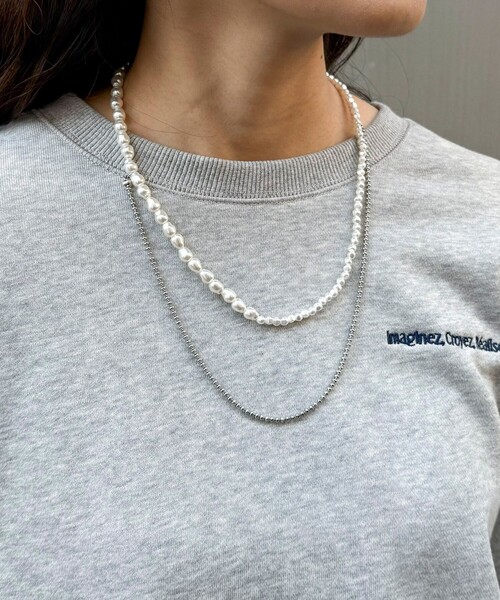 fredy emue（フレディエミュ）の「パールチェーンアシメネックレス（ネックレス・レディース・シルバー/ゴールド・FREE）」の3枚目の写真