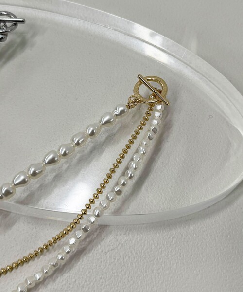 fredy emue（フレディエミュ）の「パールチェーンアシメネックレス（ネックレス・レディース・シルバー/ゴールド・FREE）」の6枚目の写真