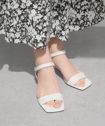 MAMIAN | スクエアトゥ パデットサンダル (5.0cmヒール)(サンダル)