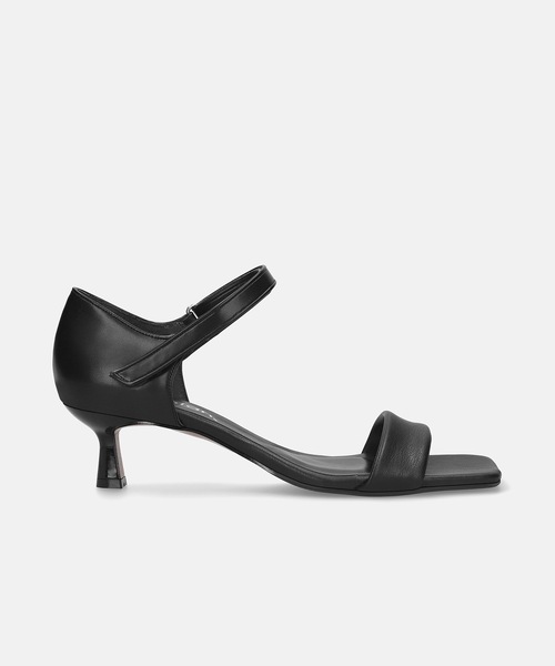 MAMIAN(マミアン)の「スクエアトゥ パデットサンダル (5.0cmヒール)(サンダル・レディース・ブラック/ホワイト/シルバー/グレイッシュベージュ・M/S/LL/L)」の10枚目の写真