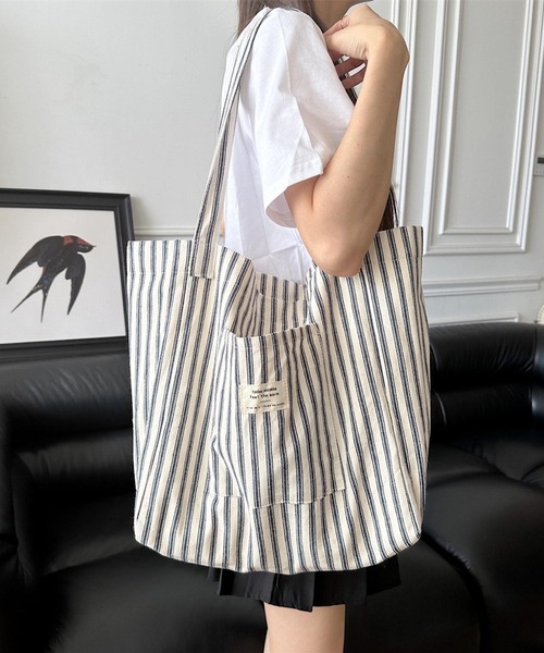 Mignonjour(ミニョンジュール)の「Mignonjour/大容量ストライプトートバッグ M2736(トートバッグ・レディース・ブルー/レッド・FREE)」の4枚目の写真