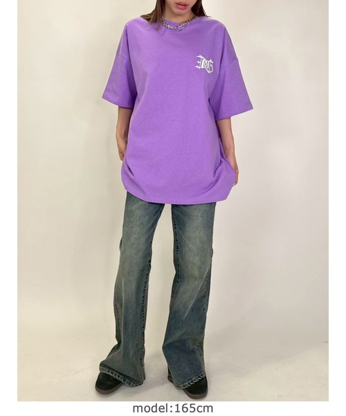 EGOIST（エゴイスト）の「BIG刺繍ユニセックスTシャツⅢ（Tシャツ/カットソー・レディース・パープル/ホワイト/ブラック・FREE）」の15枚目の写真