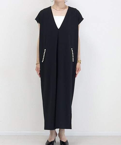 ラインパールVネックワンピース（ワンピース）｜Aletta vita（アレッ
