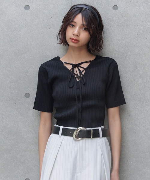 PAGEBOY（ページボーイ）の「2WAYレースアップニット (半袖)（ニット/セーター・レディース・コーラル/オフホワイト/ブラック/ネイビー・FREE）」の16枚目の写真