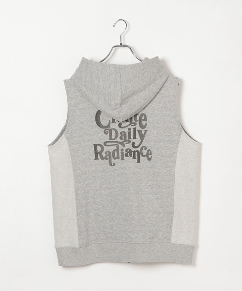 Anui(アニュイ)の「【UNISEX/選べる着丈】ロゴウラケフーディー(パーカー・レディース・グレー/ブラック・SMALL/MEDIUM)」の9枚目の写真