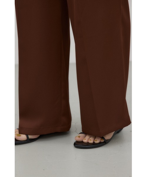 crie conforto(クリーコンフォルト)の「サテンワイドパンツ(スラックス・レディース・ブラウン/ベージュ/ネイビー・SMALL/MEDIUM)」の19枚目の写真