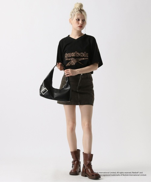 FOREVER 21（フォーエバー トゥエンティーワン）の「【Reebok（リーボック）】ユニホームTシャツ（Tシャツ/カットソー・レディース・ブラック/ネイビー・FREE）」の12枚目の写真