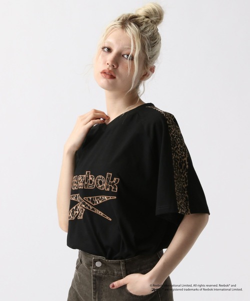 FOREVER 21（フォーエバー トゥエンティーワン）の「【Reebok（リーボック）】ユニホームTシャツ（Tシャツ/カットソー・レディース・ブラック/ネイビー・FREE）」の15枚目の写真