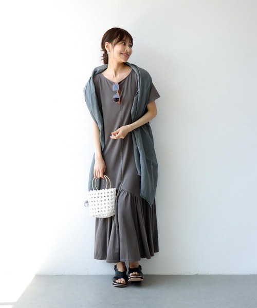 Jines(ジネス)の「モダール半袖ティアードワンピース(ワンピース・レディース・カーキ/ブラウン/モカ・38)」の12枚目の写真