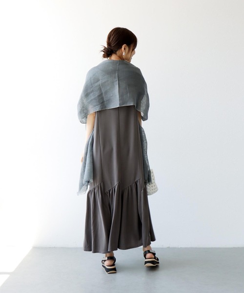 Jines(ジネス)の「モダール半袖ティアードワンピース(ワンピース・レディース・カーキ/ブラウン/モカ・38)」の14枚目の写真