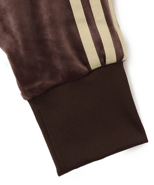 adidas(アディダス)の「adidas FIREBIRD VELOUR TRACK TOP / アディダス ファイヤーバード トラック トップ ベロア(その他アウター・メンズ・ダークブラウン・M/S/XS/3XL/XXL/XL/L)」の7枚目の写真