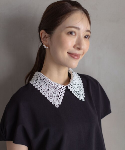 組曲 L(クミキョク オオキイサイズ)の「レース襟フレンチテリー カットソー(Tシャツ/カットソー・レディース・ブラック系/グレー系/ホワイト系・5/6/7)」の6枚目の写真