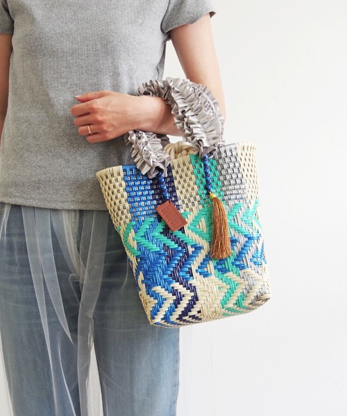 WOVEN(ウーヴン)の「WOVEN (ウーヴン) / メキシコ製 メルカドバッグ × フリルハンドルカバー(かごバッグ・レディース・ブラック系1/ブラック系/ブルー系その他/シルバー系その他/ブラック系その他/ブラック系その他3/ブラック系2/シルバー/シルバー系その他2/ブラック系その他2/ブルー系その他2/ブルー系その他3・FREE)」の18枚目の写真