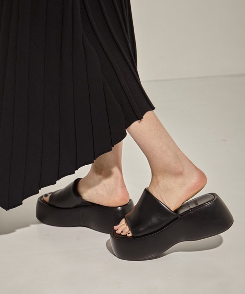 i*5様 美品STUDIOUS サンダル SANDALS（サンダル）の商品一覧｜STUDIOUS （ステュディオス