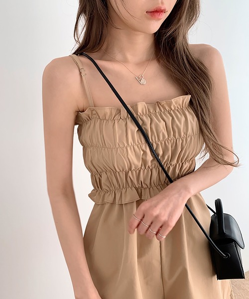 Girly Doll(ガーリードール)の「ショートパンツギャザーサロペット(サロペット/オーバーオール・レディース・ブラック/キャメル・F)」の5枚目の写真