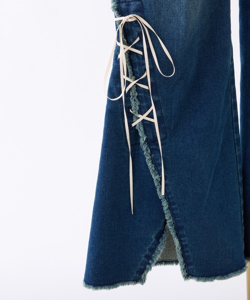 one after another NICE CLAUP（ワンアフターアナザーナイスクラップ）の「【おそろいコレクション】レースアップデニムパンツ（デニムパンツ・レディース・ブルー/ネイビー・SMALL/MEDIUM）」の4枚目の写真
