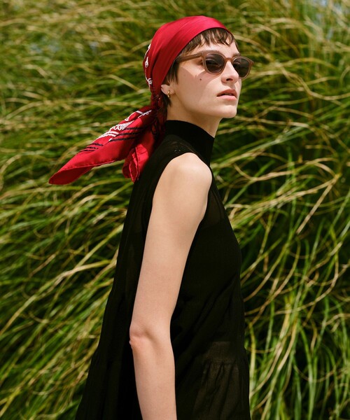 allureville（アルアバイル）の「シアーティアードチュニック（ニット/セーター・レディース・レッド/イエロー/ブラック・2）」の18枚目の写真