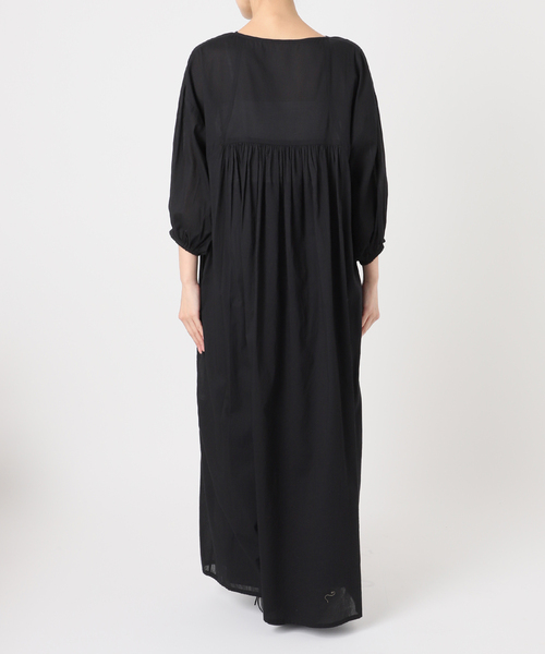 B.C STOCK(ベーセーストック)の「手洗い可 / ボイルVネックマキシワンピース(ワンピース・レディース・ブラック/ブラウン/ブルー・FREE)」の17枚目の写真