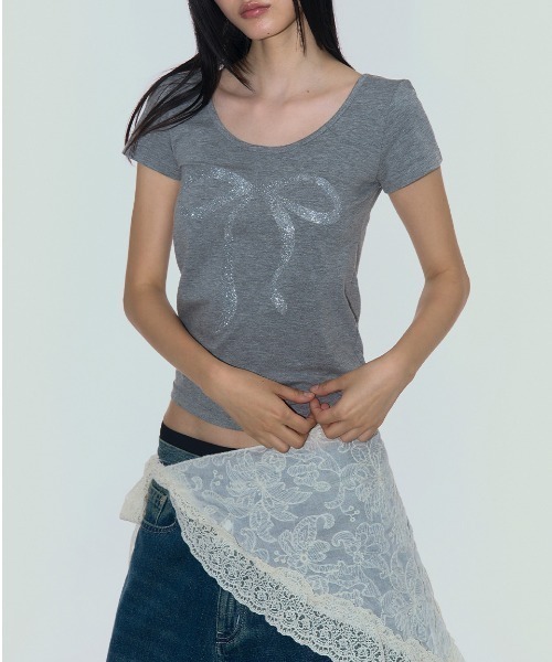 tシャツ A'GEM/9 × .kom 「PLACE STUDIO/プレイススタジオ」 Pure Glitter Ribbon Graphic Sho A'GEM/9 × .kom 『PLACE STUDIO/プレイススタジオ』 Pure
