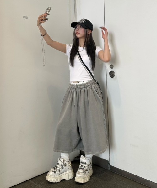 CRANK レタリングホットフィックストップ ホワイト tシャツ CRANK/クランク LETTERING HOTFIX TOP（Tシャツ／カットソー
