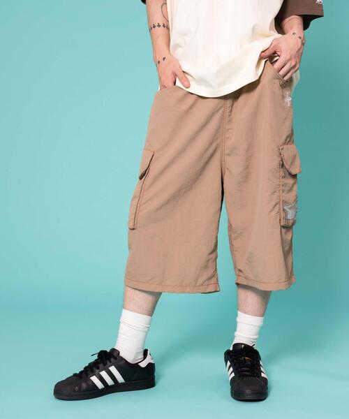 Piko(ピコ)の「∴WEGO/PIKO別注グラフィックカーゴショーツ(カーゴパンツ・メンズ・ブラック/ベージュ・LARGE/MEDIUM)」の15枚目の写真