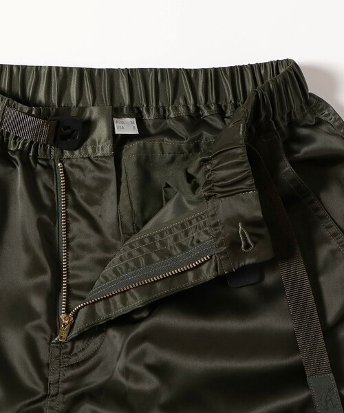Gramicci（グラミチ）の「【別注】Gramicci / シャイニーナイロン 6ポケットパンツ（その他パンツ・メンズ・ブラック/カーキ・S/M/L/XL）」の11枚目の写真
