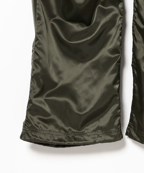 Gramicci（グラミチ）の「【別注】Gramicci / シャイニーナイロン 6ポケットパンツ（その他パンツ・メンズ・ブラック/カーキ・S/M/L/XL）」の12枚目の写真