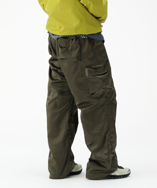 別注】Gramicci / シャイニーナイロン 6ポケットパンツ（その他パンツ