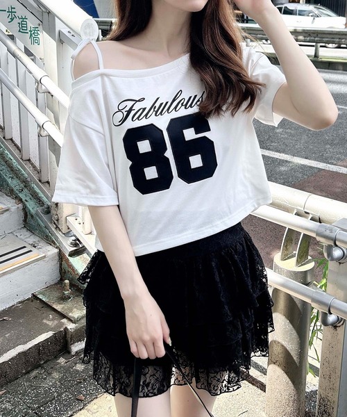INGNI（イング）の「オフショル肩リボンナンバリングTシャツ（Tシャツ/カットソー・レディース・オフホワイト/グレー/スミクロ/カモフラージュ・M）」の7枚目の写真