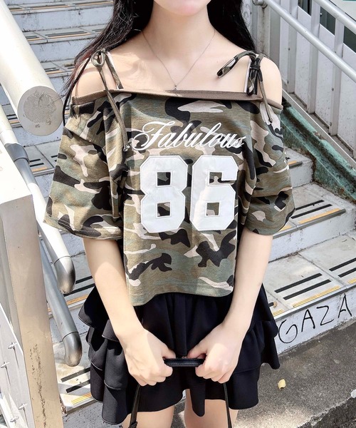 INGNI（イング）の「オフショル肩リボンナンバリングTシャツ（Tシャツ/カットソー・レディース・オフホワイト/グレー/スミクロ/カモフラージュ・M）」の22枚目の写真