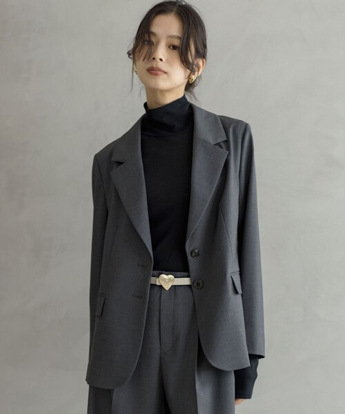 組曲（クミキョク）の「ハンサムツイル ジャケット（テーラードジャケット・レディース・グレー系/ブラック系/ベージュ系・S2）」の2枚目の写真