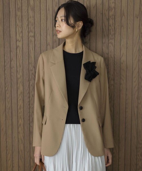 組曲（クミキョク）の「ハンサムツイル ジャケット（テーラードジャケット・レディース・グレー系/ブラック系/ベージュ系・S2）」の3枚目の写真